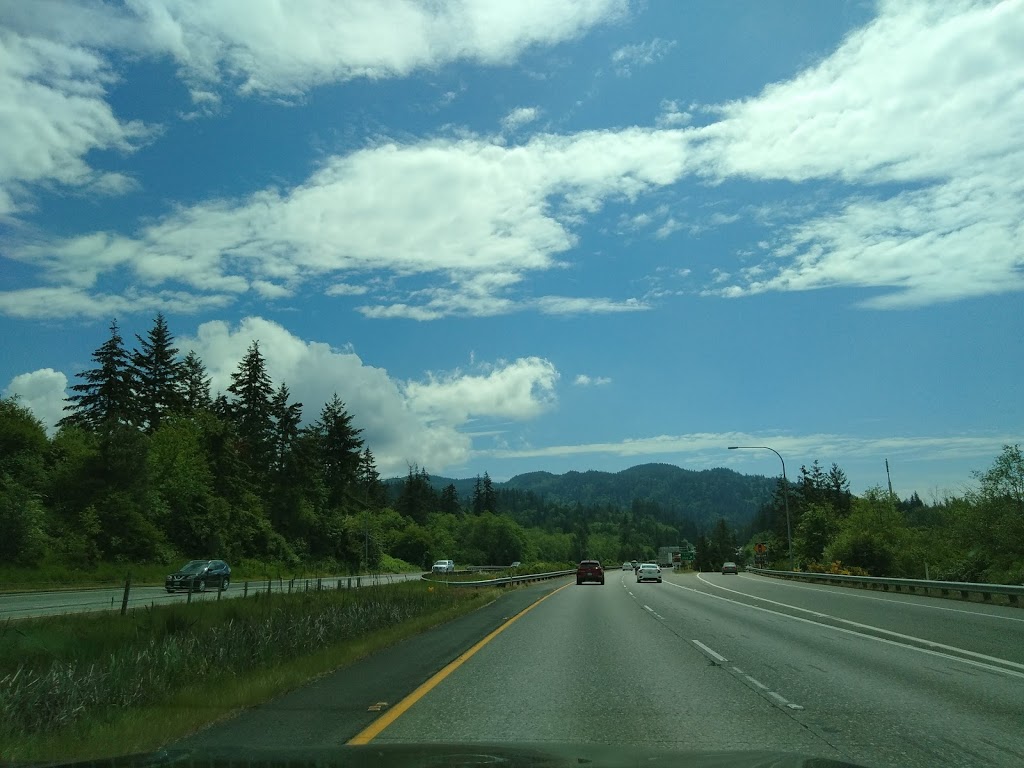 Lakeway Mobile Estates | 1200 Lincoln St, Bellingham, WA 98229, USA | Phone: (360) 733-6242