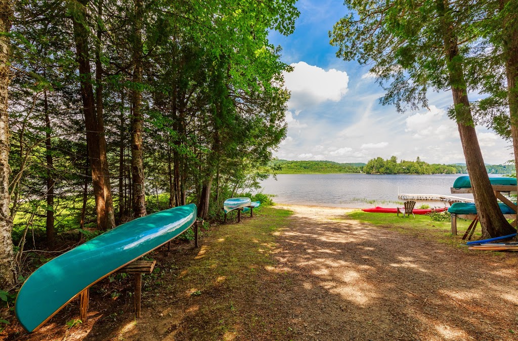 Laurentian Lakeside Cottages | 55 Chemin Maccrimmon, Harrington, QC J8G 2T1, Canada | Phone: (514) 554-4916