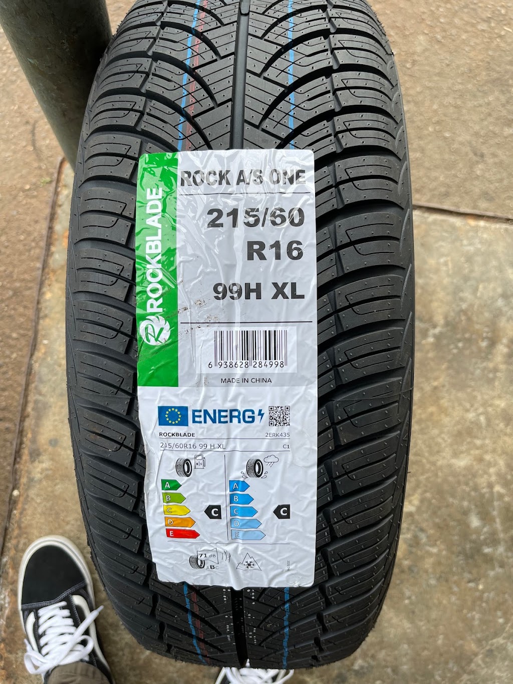 Movana Tire & Supply Inc. | 319 14th St, New Westminster, BC V3M 5T2, Canada | Phone: (604) 522-0678