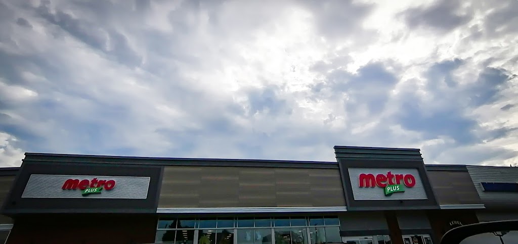 Metro Plus Lebel La Pocatière | 615 1re Rue Poiré, La Pocatière, QC G0R 1Z0, Canada | Phone: (418) 856-3827