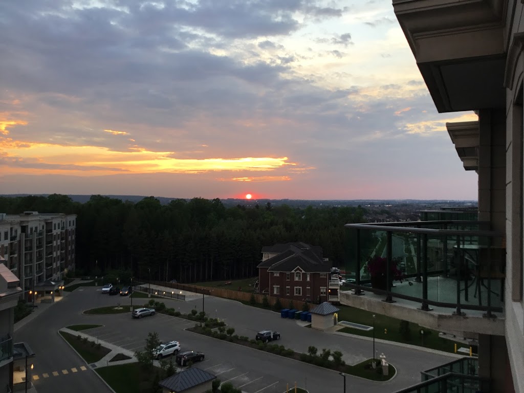The Meadows of Aurora | 440 William Graham Dr, Aurora, ON L4G 1X5, Canada | Phone: (905) 503-5560 ext. 10101