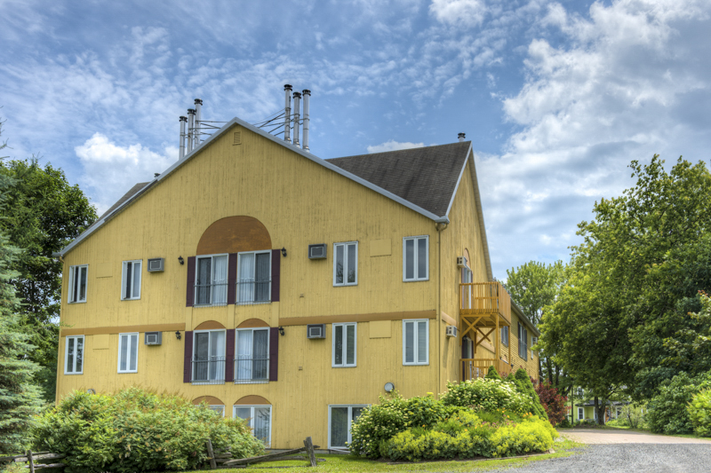 Manoir De Tilly | 3854 Chemin de Tilly, Saint-Antoine-de-Tilly, QC G0S 2C0, Canada | Phone: (418) 886-2077