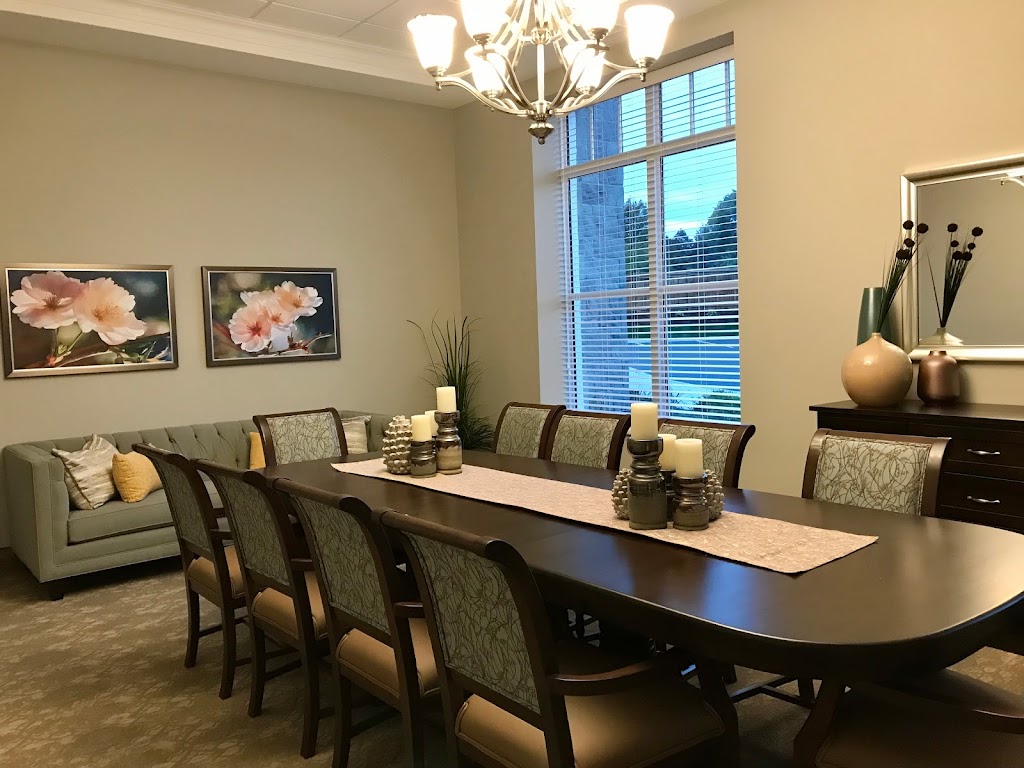 Allandale Station Barrie Senior Living Retirement Residence | 357 Yonge St, Barrie, ON L4N 4K3, Canada | Phone: (705) 721-7227