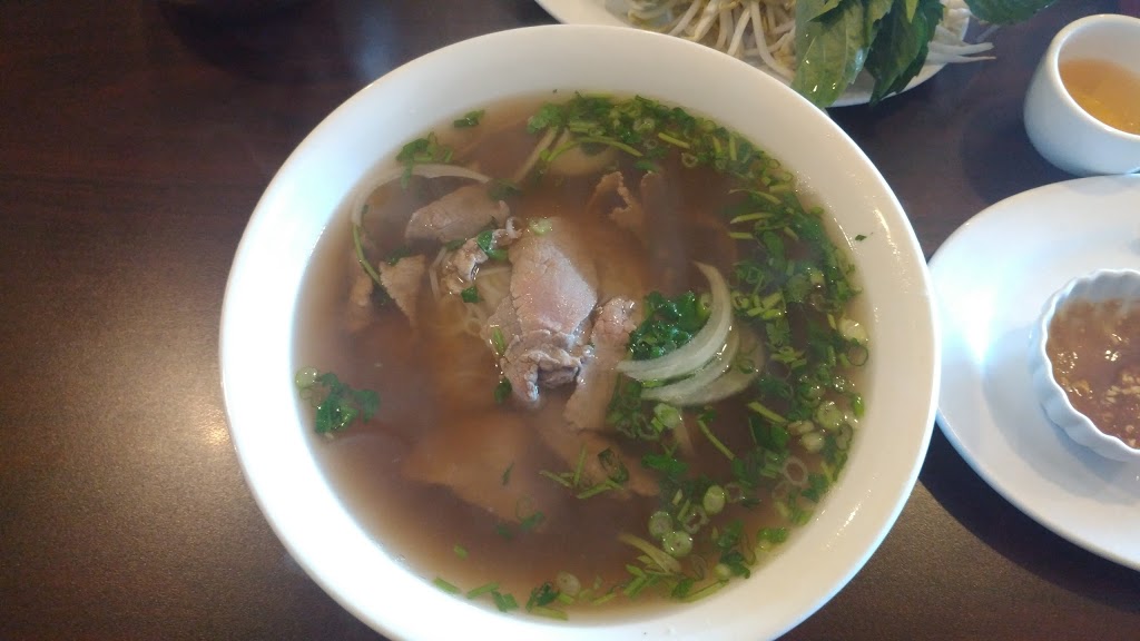 Pho Hoa Nam | 2-3500 Fallowfield Rd, Nepean, ON K2J 4A7, Canada | Phone: (613) 823-8121