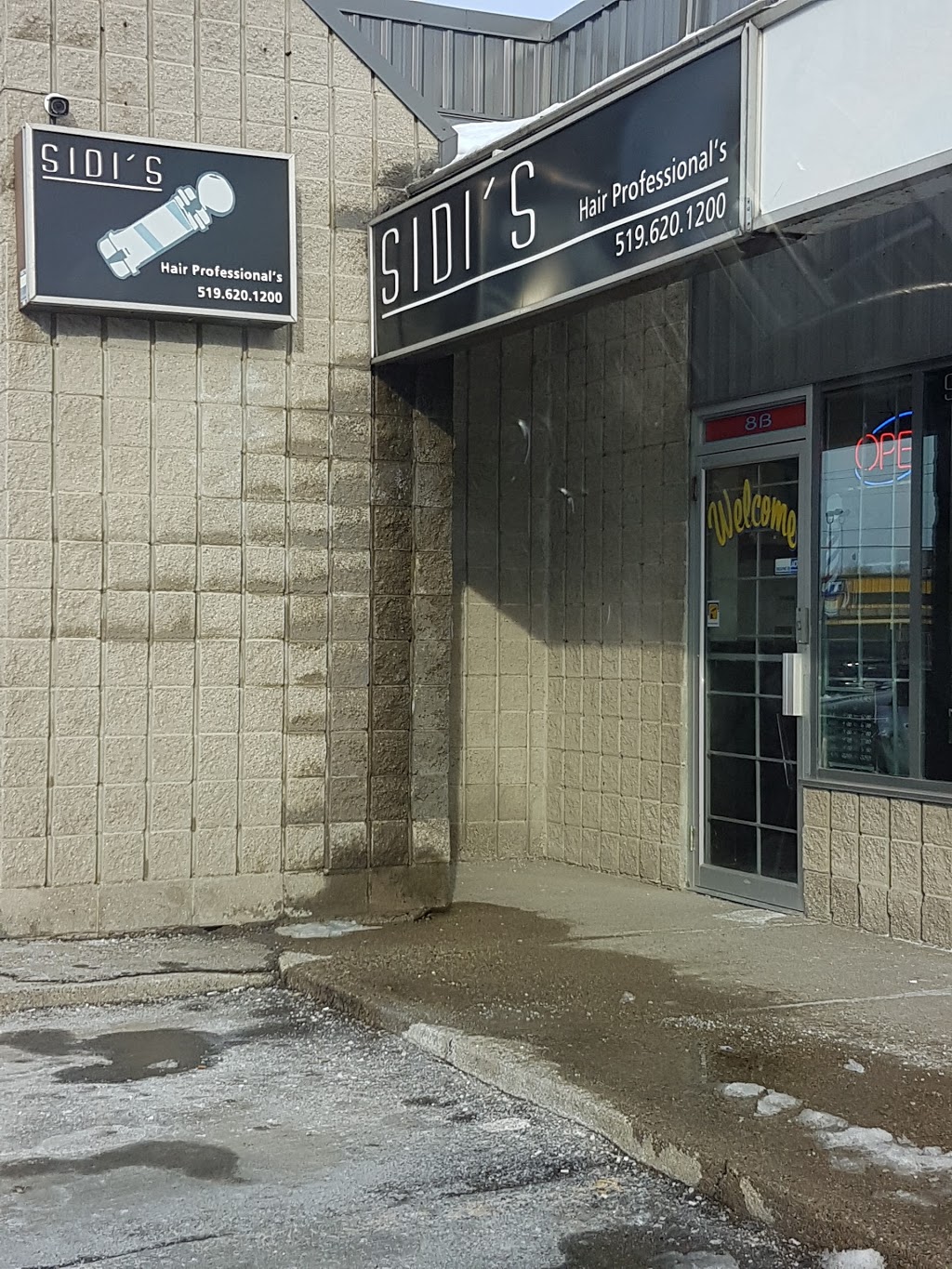 Sidis Barber And Hairstyling | 480 Hespeler Rd unit 21A, Cambridge, ON N1R 7R9, Canada | Phone: (519) 620-1200