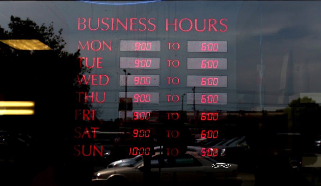Arlington Barber Shop | 250 Greenbank Rd, Nepean, ON K2H 8X4, Canada | Phone: (613) 820-2222