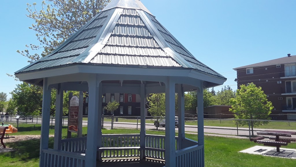 Civitan Playland | 16 Civic Centre Rd, Petawawa, ON K8H 3H5, Canada | Phone: (613) 687-5536