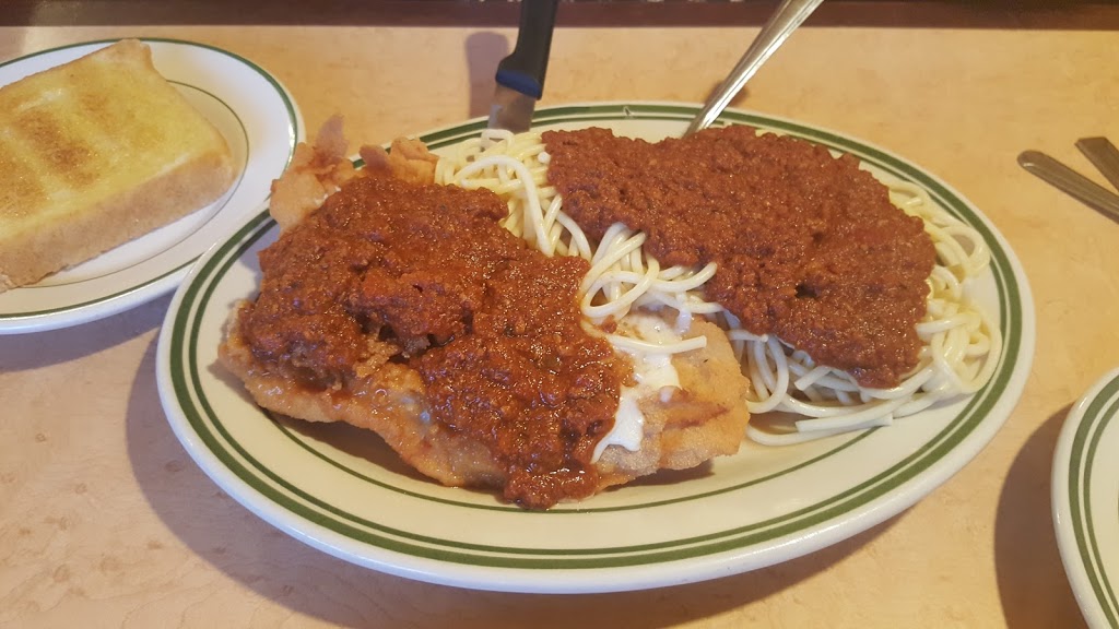 Pioneer Bar & Restaurant | 5600 Lapeer Rd, Smiths Creek, MI 48074, USA | Phone: (810) 984-1635