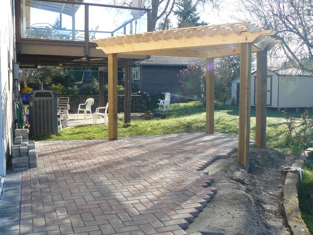 Lazaro Landscaping | 4031 Blenkinsop Rd, Victoria, BC V8X 2C1, Canada | Phone: (250) 858-0377