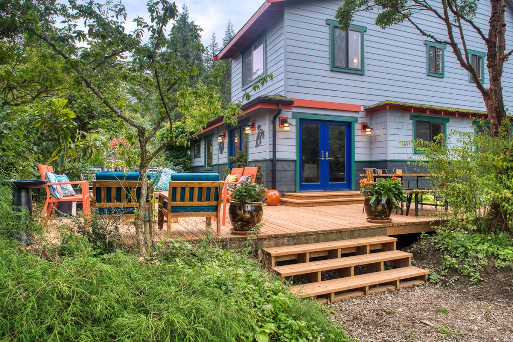 Sehome Garden Inn | 801 Newell St, Bellingham, WA 98225, USA | Phone: (360) 933-1742