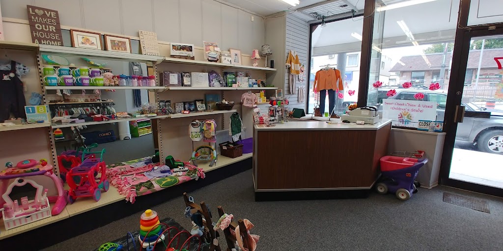 Sweet Cheeks New & Used Childrens Store | 147 George St, Arthur, ON N0G 1A0, Canada | Phone: (519) 848-6868