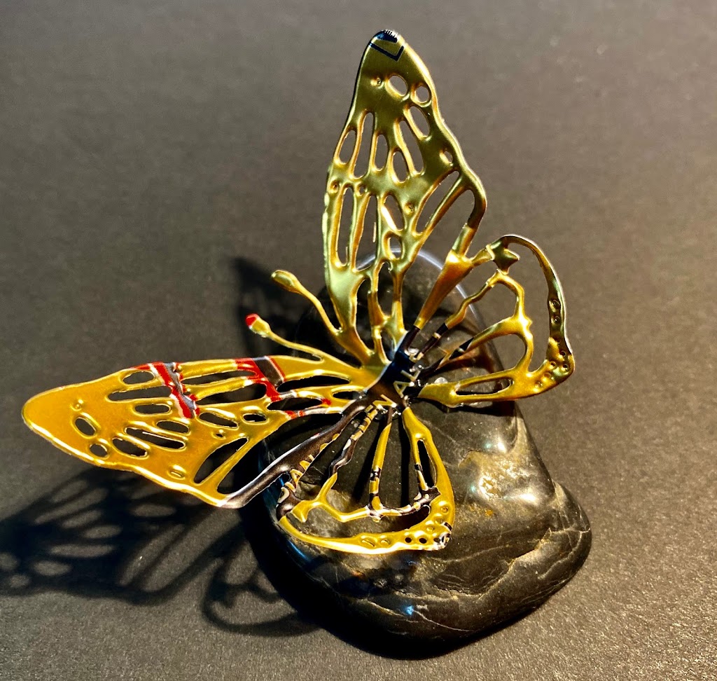 Love Bugs Canadian Crafts | 721 Kelly St, Innisfil, ON L9S 2E4, Canada | Phone: (705) 816-2220