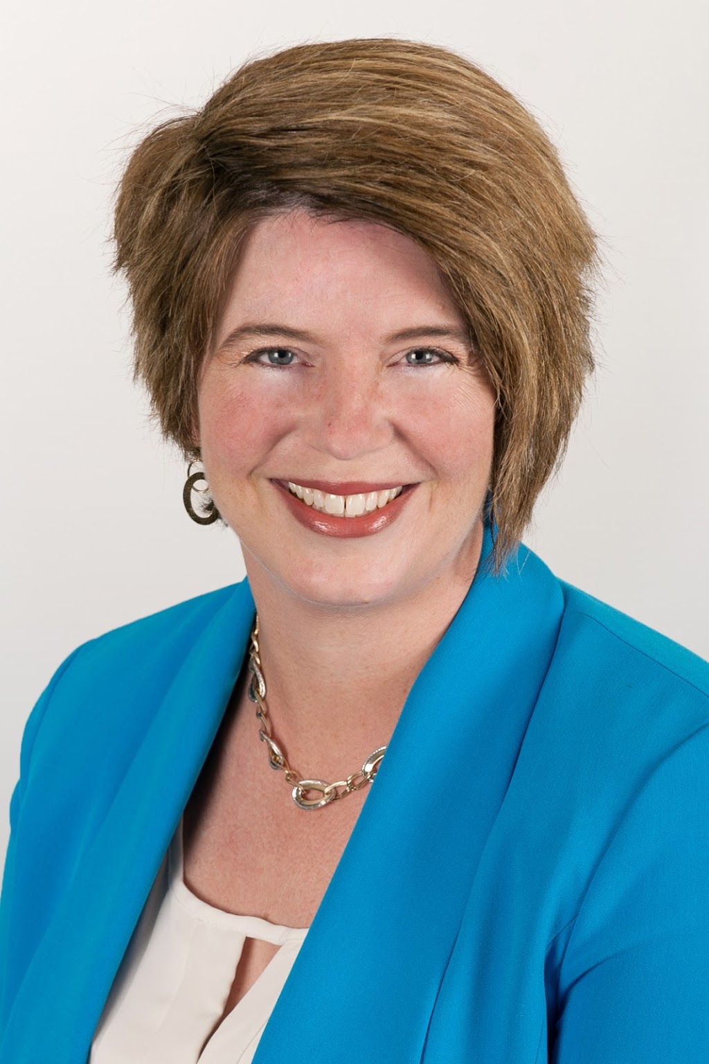 Kathryn Beaumont, Real Estate Sales Representative | 2148 Carling Ave #5-6, Ottawa, ON K2A 1H1, Canada | Phone: (613) 410-8860
