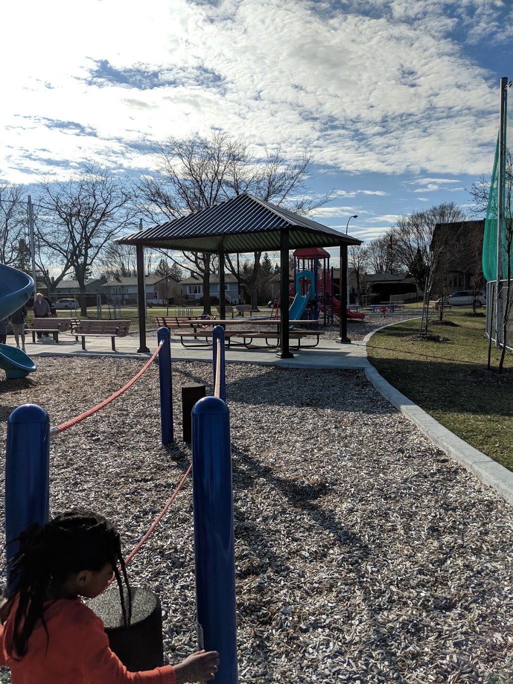 Parc Daniel-Johnson | 4840 Rue Richard, Saint-Hubert, QC J3Y 2M1, Canada | Phone: (450) 463-7311