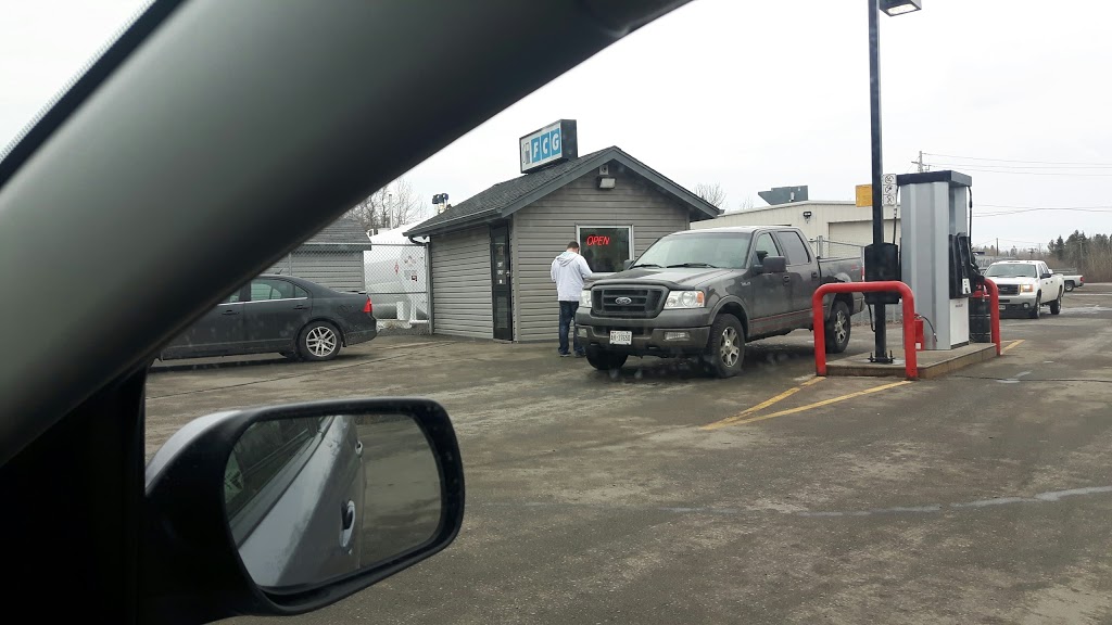 First Class Gas | 950 Chippewa Rd, Thunder Bay, ON P7J 0A1, Canada | Phone: (807) 474-4369