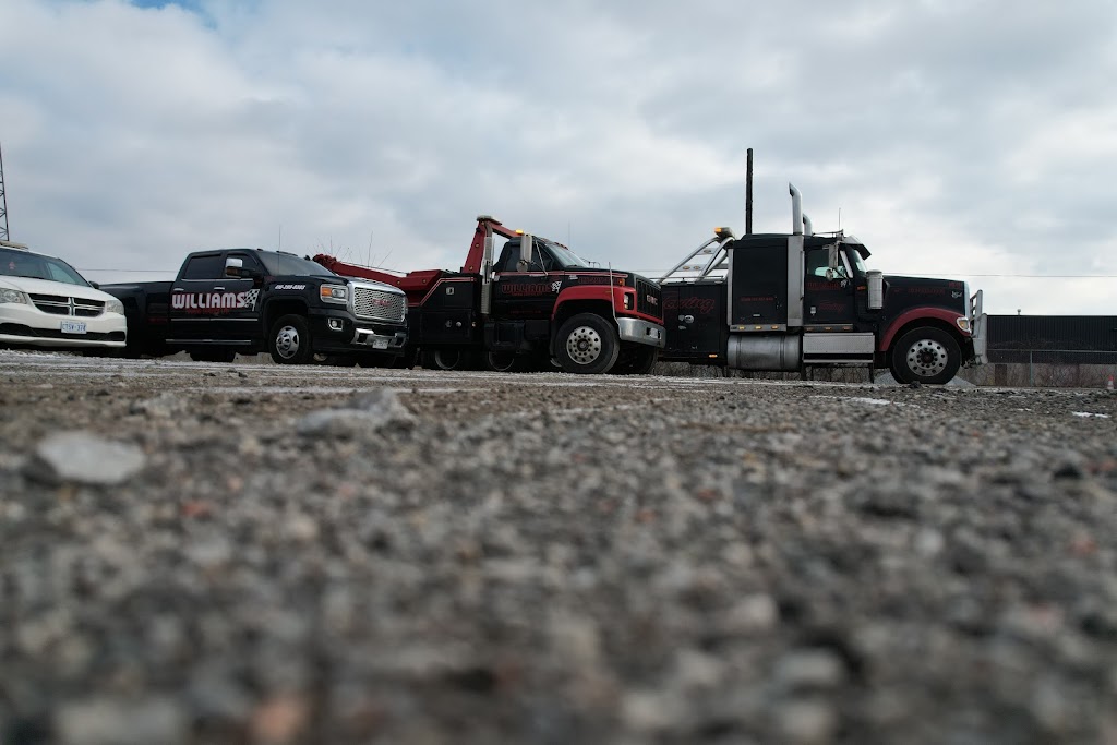 Williams Towing Service Ltd | 2671 Markham Rd, Scarborough, ON M1X 1M4, Canada | Phone: (416) 292-2373