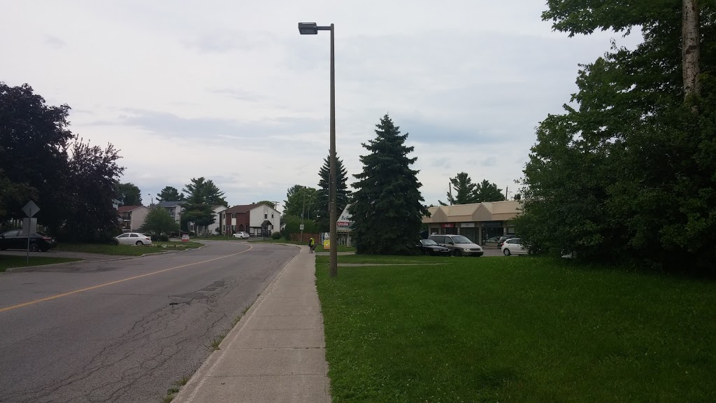 Parc La Verendrye | Rue Main, Gatineau, QC J8R 1S5, Canada | Phone: (866) 299-2002