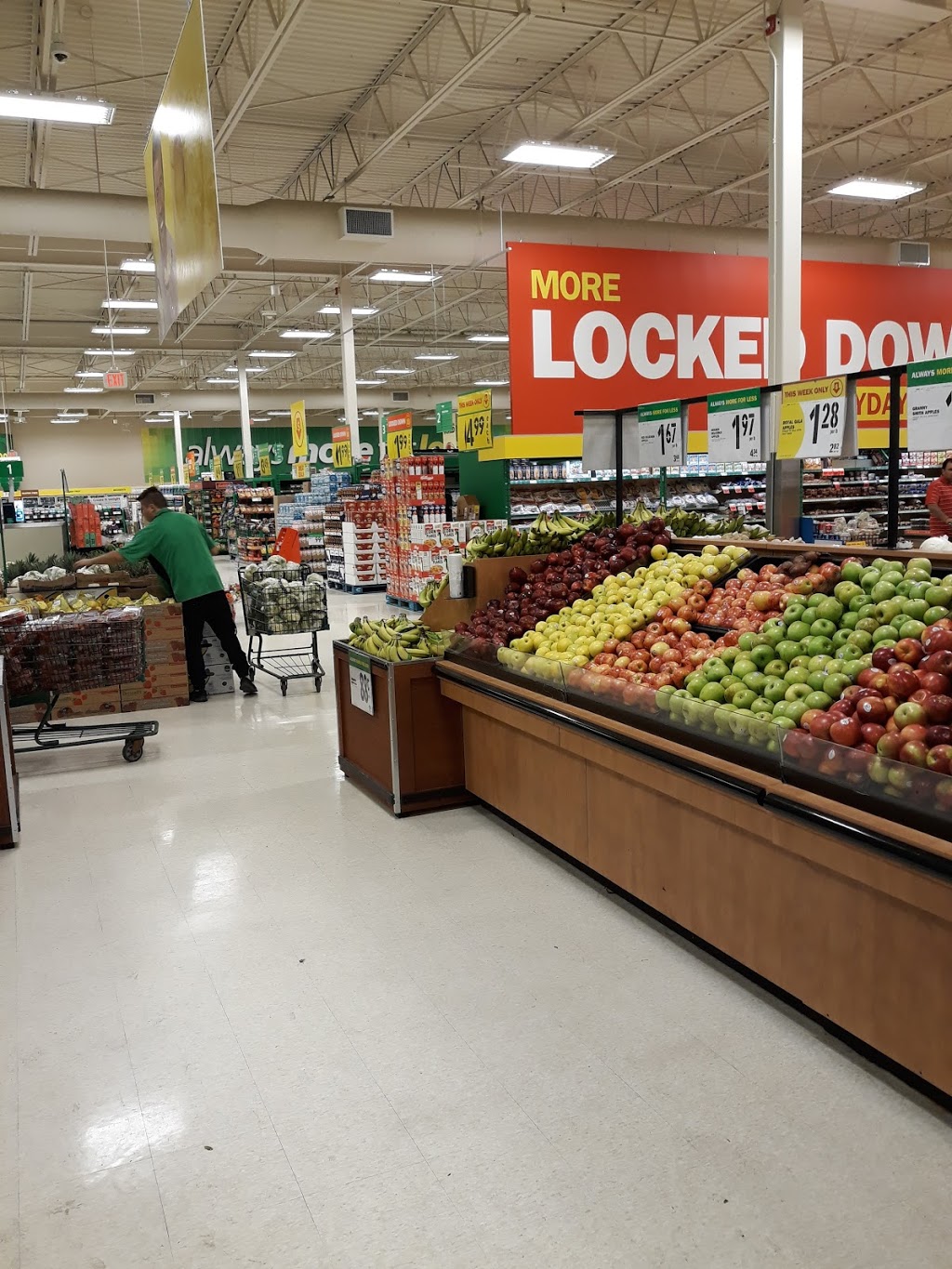 The Shoppes at Fairwinds | 5687 Hazeldean Rd, Stittsville, ON K2S 0P6, Canada | Phone: (613) 836-3679