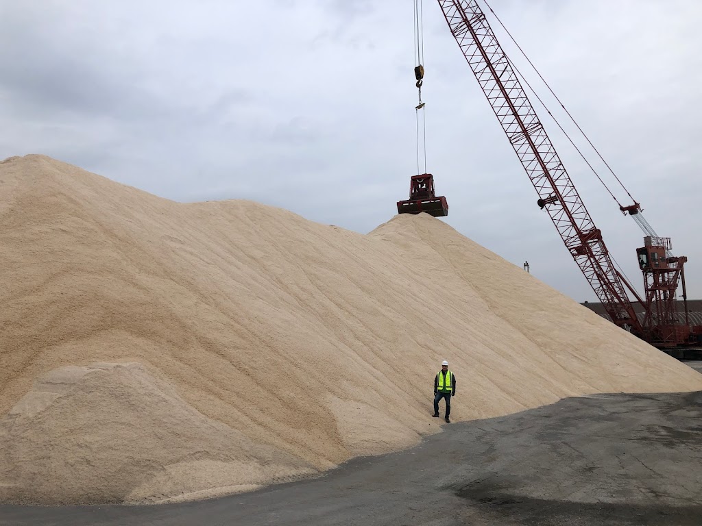 Great Lakes Salt Supply | 156 Concession 5 Rd E, Waterdown, ON L8B 1K5, Canada | Phone: (866) 996-1099