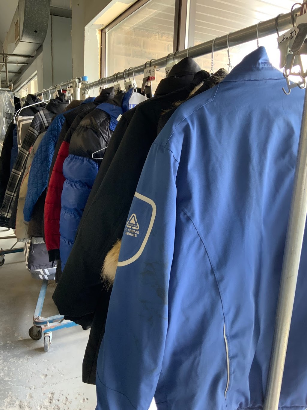 Green Laundry Express | 80 West Beaver Creek Rd Unit 11, Richmond Hill, ON L4B 1G5, Canada | Phone: (905) 597-0565