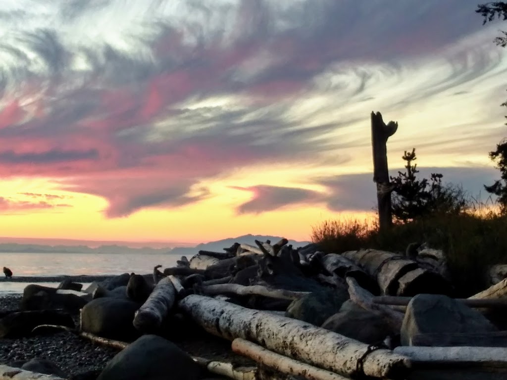 Chaster Park | 1577 Ocean Beach Esplanade, Gibsons, BC V0N 1V5, Canada | Phone: (604) 885-6800
