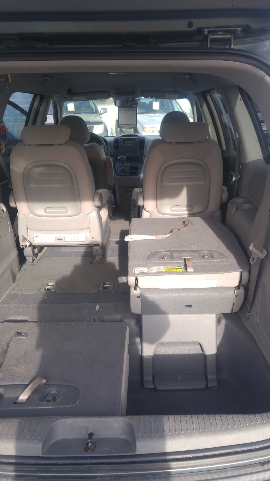 Canada Sagh Auto Sales | 1520 Michael St, Ottawa, ON K1B 3S1, Canada | Phone: (613) 261-8145