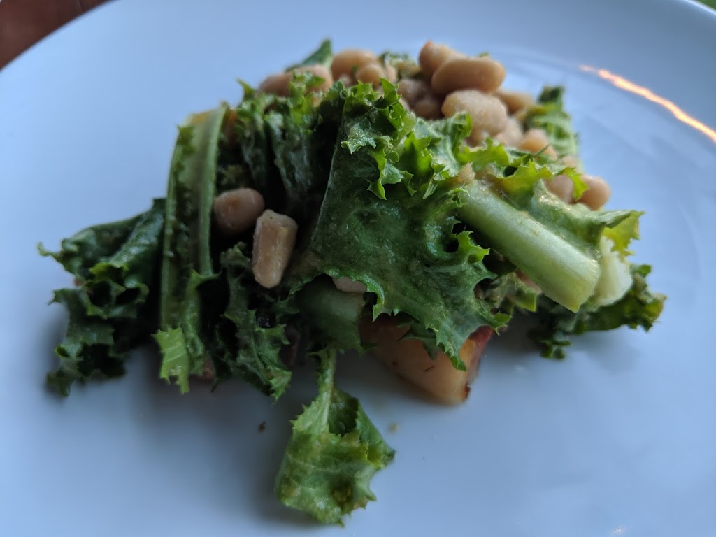 Crowbar Restaurant | 646 Kingsway, Vancouver, BC V5T 3K4, Canada | Phone: (604) 336-2769