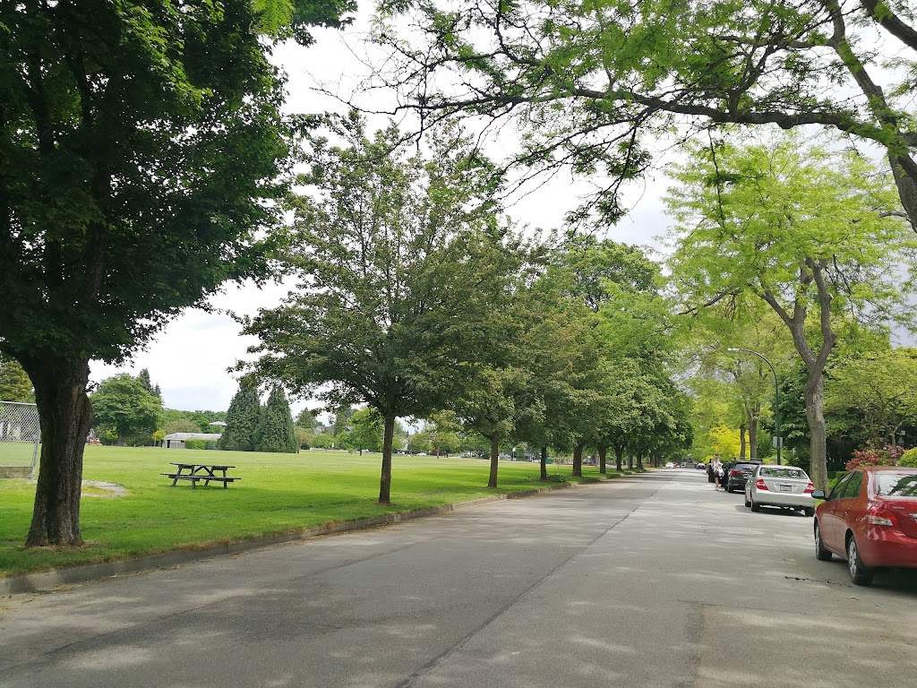 Balaclava Park | 4594 Balaclava St, Vancouver, BC V6L 2T2, Canada | Phone: (604) 873-7000