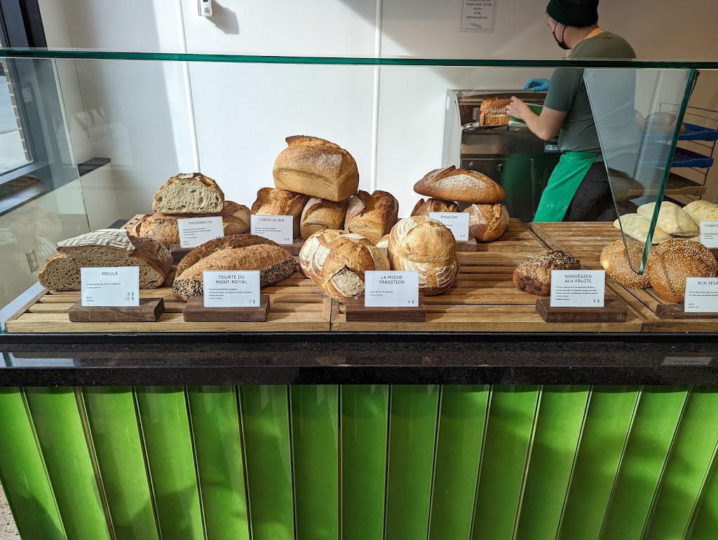 Boulangerie Le Toledo | 4448 Rue Wellington, Verdun, QC H4G 1W5, Canada | Phone: (438) 380-2248