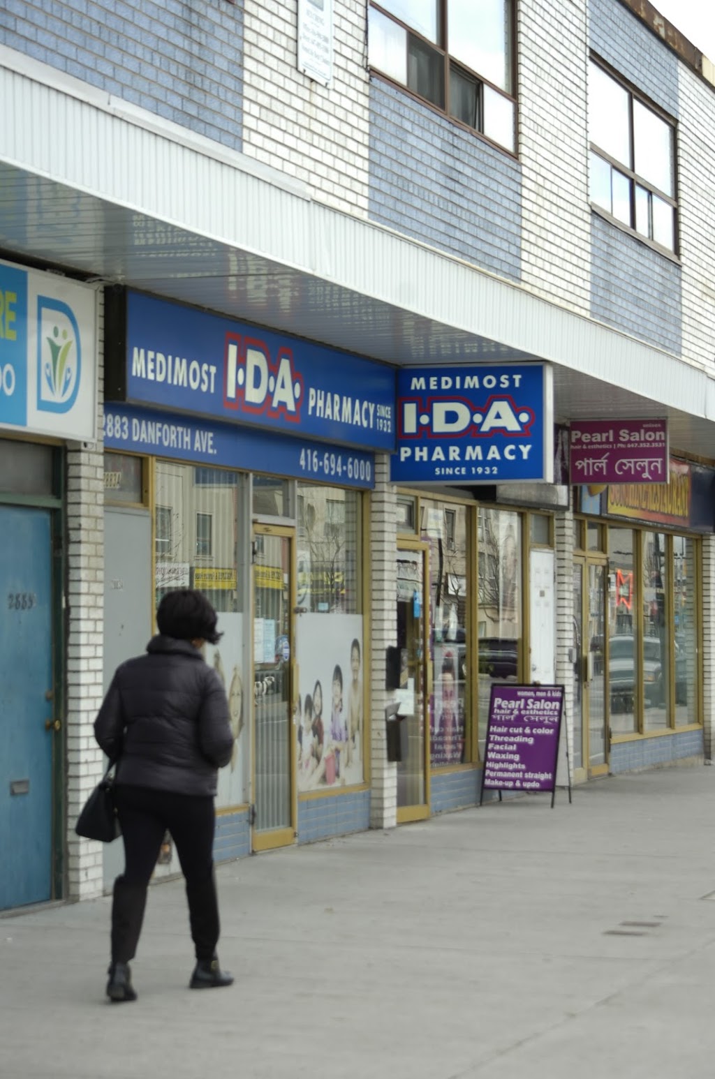 I.D.A. - Medimost Pharmacy Inc | 2883 Danforth Ave, Toronto, ON M4C 1M3, Canada | Phone: (416) 694-6000