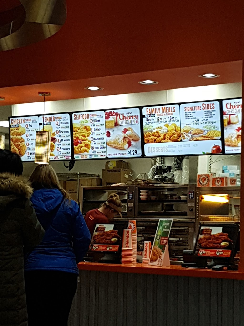 Popeyes Louisiana Kitchen | 3220 Monarch Dr Unit 6, Orillia, ON L3V 8A2, Canada | Phone: (705) 327-0005