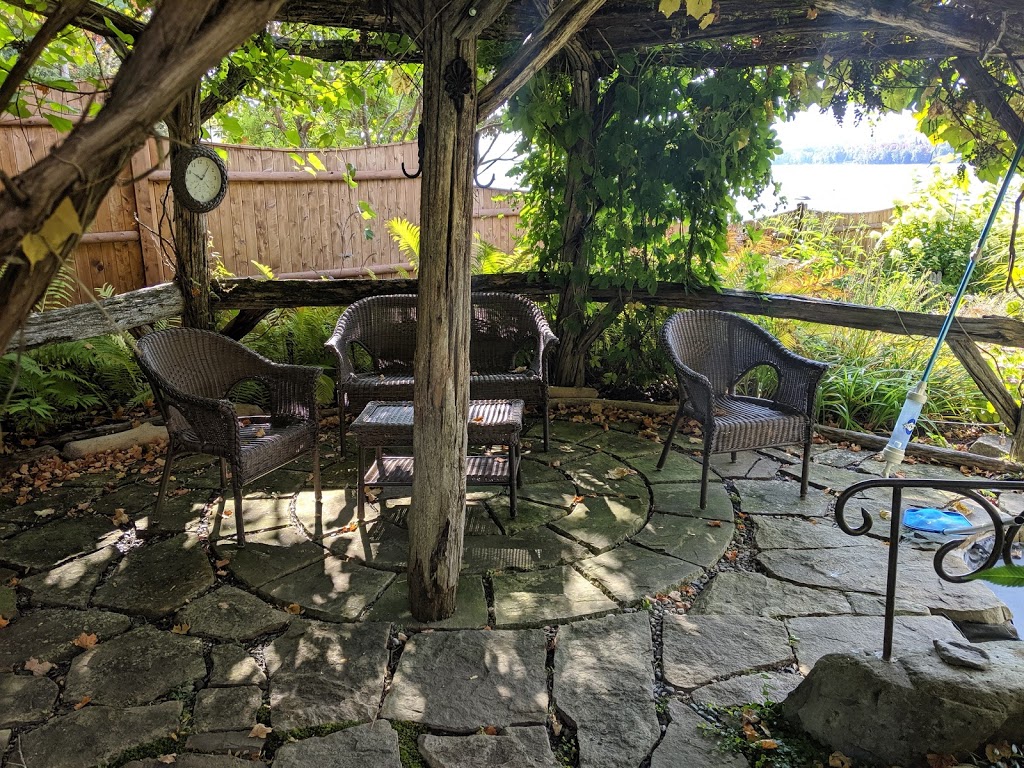 Auberge Majella | 2781 Rue de la Baie des Sables, Lac-Mégantic, QC G6B 1R5, Canada | Phone: (819) 583-6462