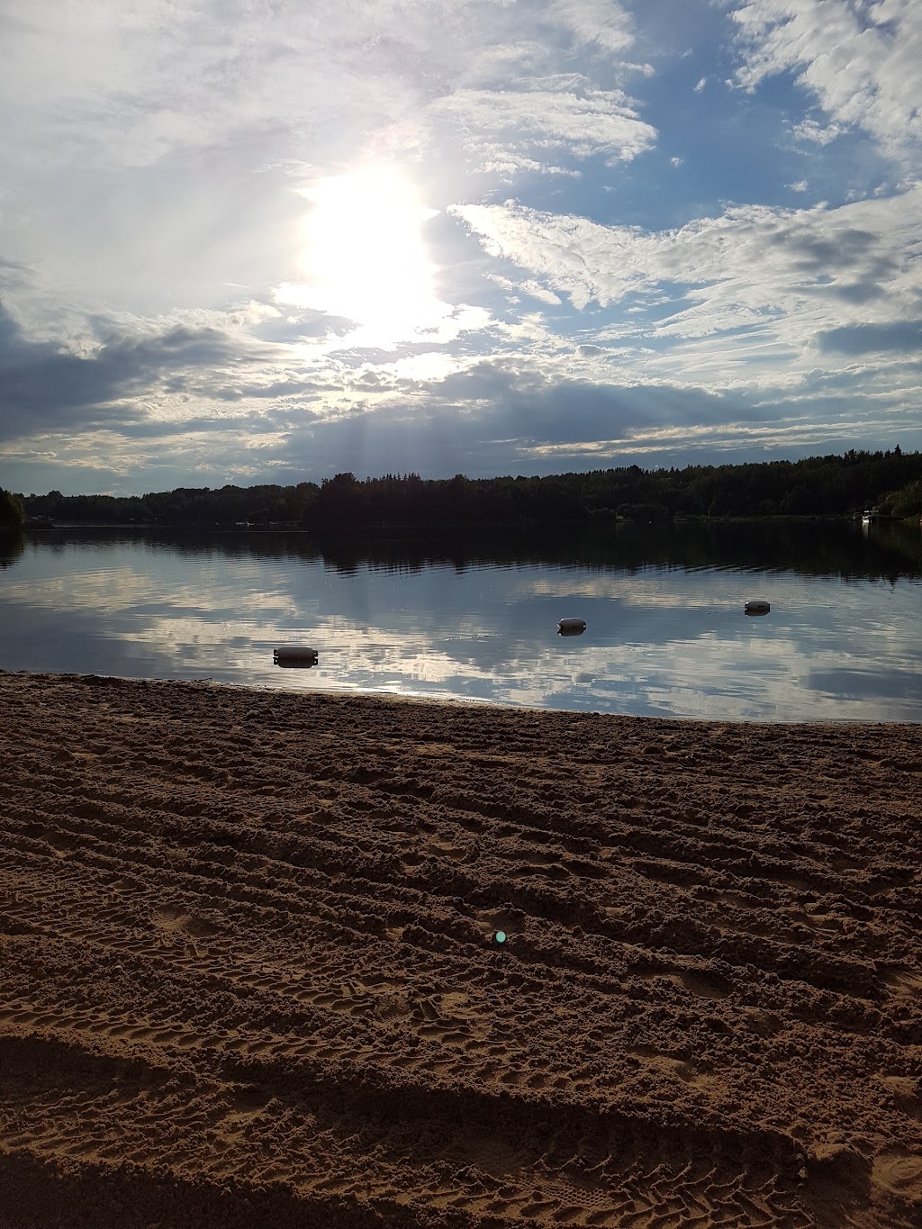 Allan Beach Resort - Hubbles Lake, AB T0E 0H0, Canada