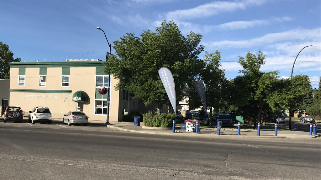 Bowmont Travel Clinic | 6535 Bowness Rd NW, Calgary, AB T3B 0E8, Canada | Phone: (403) 247-0787