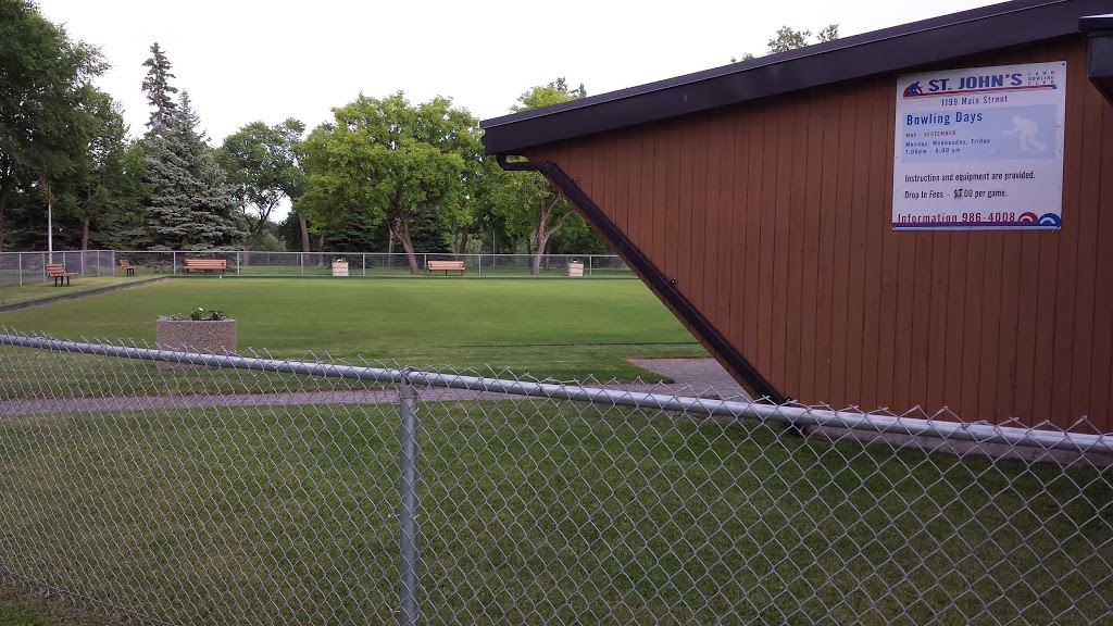 St Johns Lawn Bowling | 1199 Main St, Winnipeg, MB R2W 1N9, Canada | Phone: (204) 986-4008
