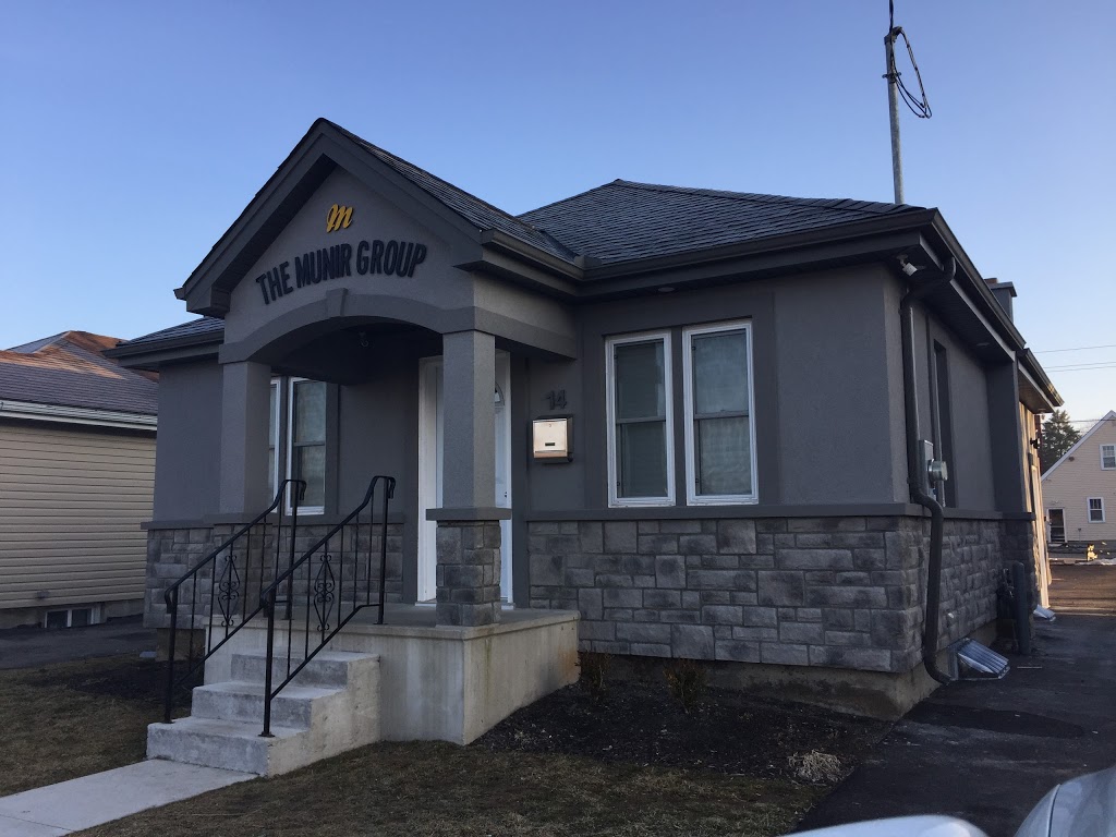 The Munir Group - Brantford Realtors | 16 Borden St, Brantford, ON N3R 2G8, Canada | Phone: (519) 865-7395