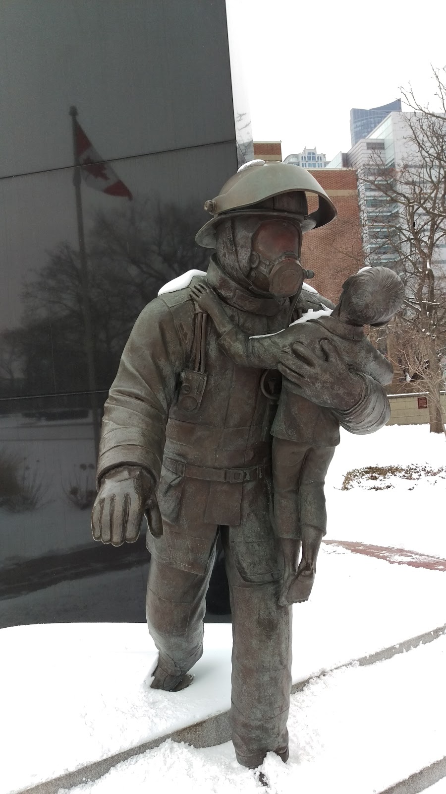 Ontario Fire Fighters Memorial | park | College St, Toronto, ON M5G 1L6, Canada