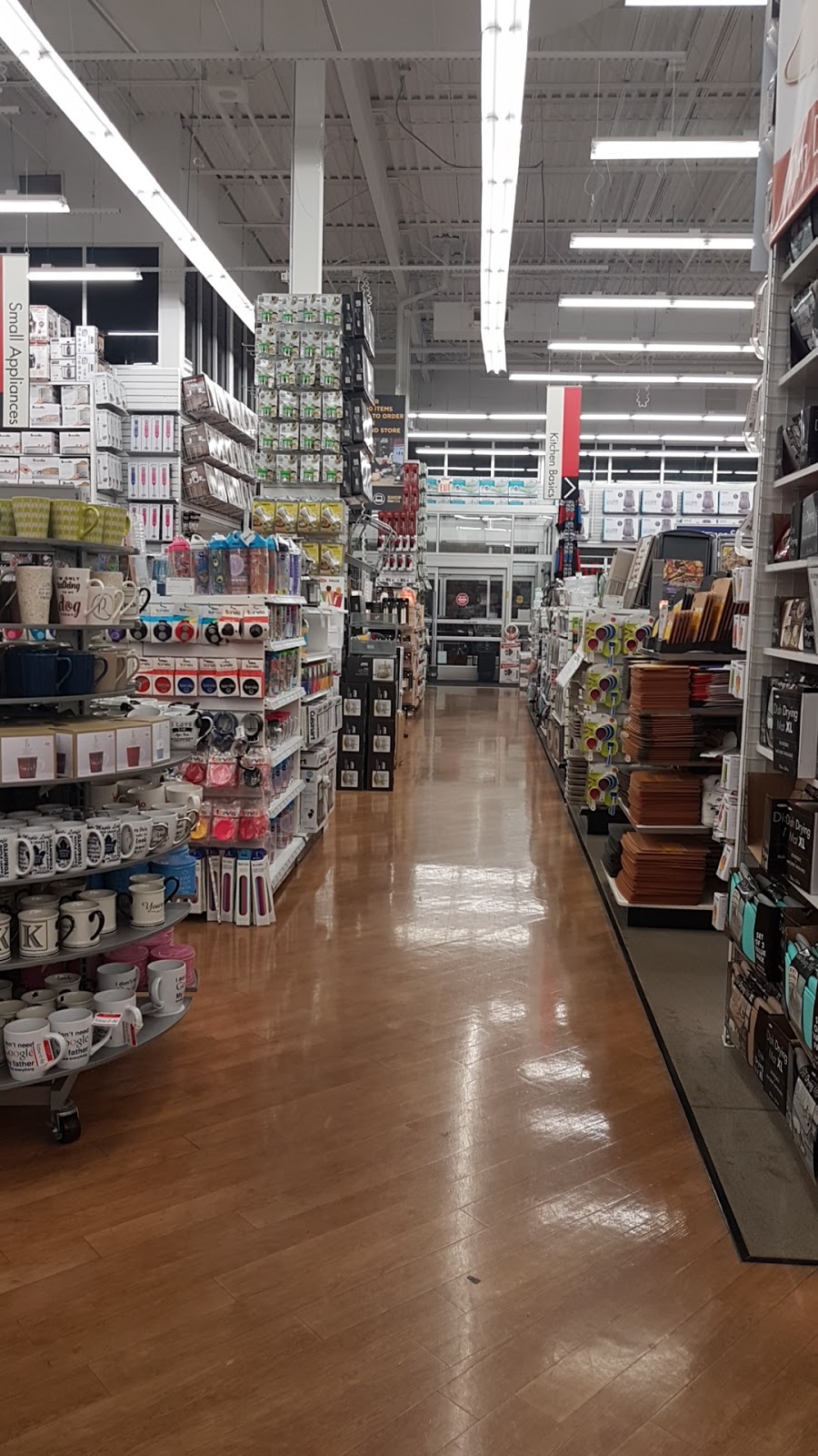 Bed Bath & Beyond | 1602 The Queensway, Toronto, ON M8Z 1V1, Canada | Phone: (416) 255-8577
