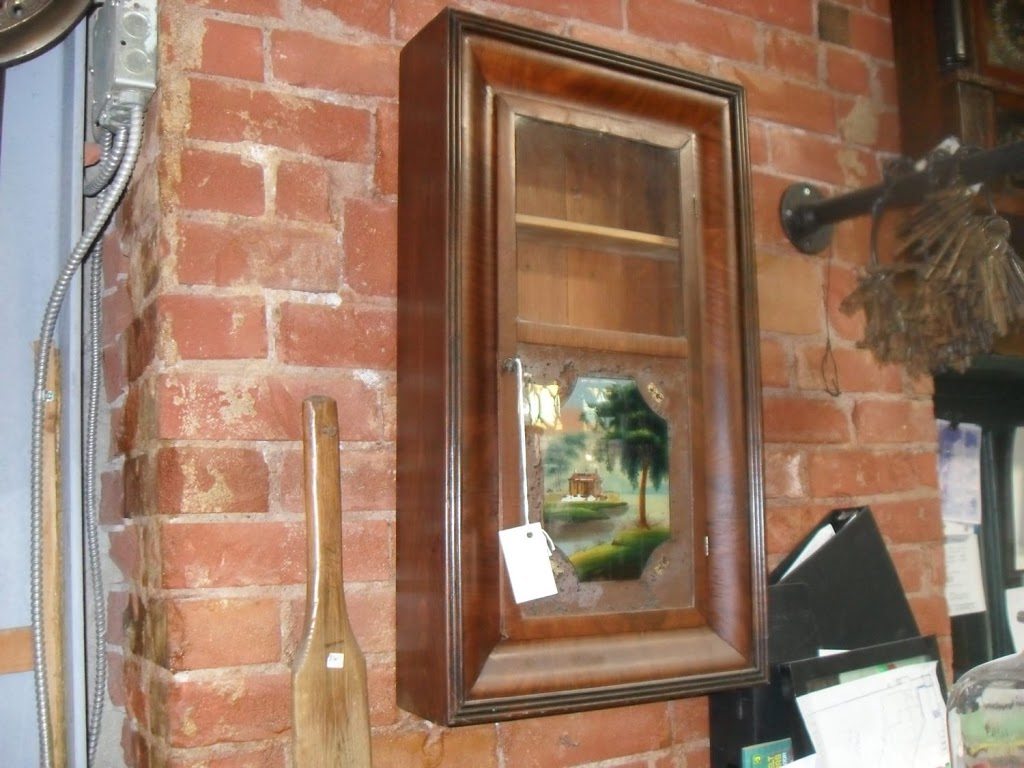 TwoJJs Auctions | 49 Cedar St, Cambridge, ON N1S 1V4, Canada | Phone: (519) 623-4050
