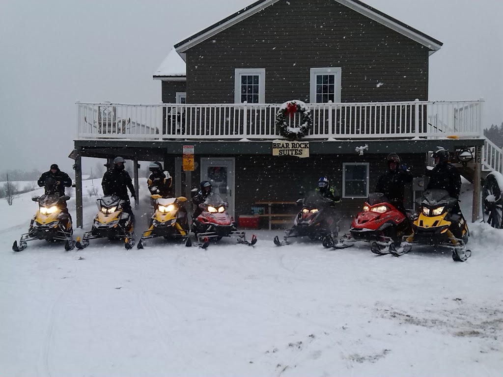 Bear Rock Suites | 794 Reed Rd, Colebrook, NH 03576, USA | Phone: (603) 237-8603
