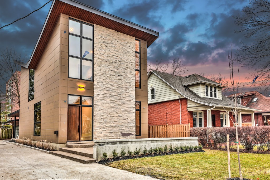 Deborah Brown Team - RE/MAX Escarpment Realty Inc. | 2180 Itabashi Way #4A, Burlington, ON L7M 5A5, Canada | Phone: (905) 334-9067