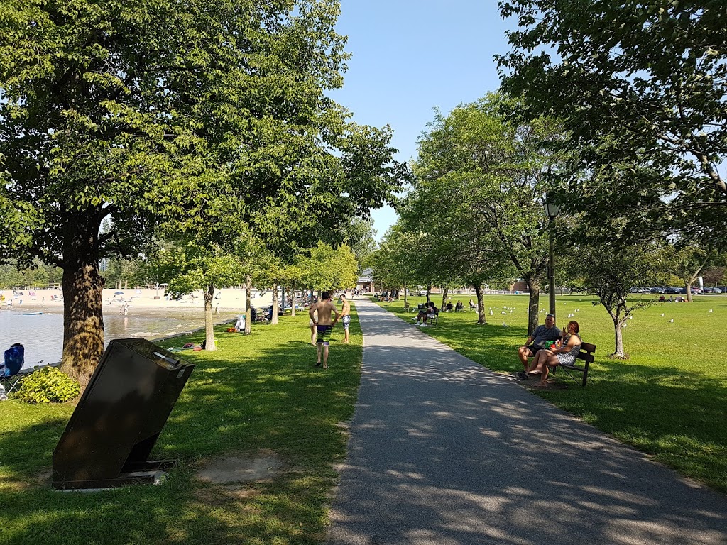 Britannia Park and Beach | 2805 Carling Ave, Ottawa, ON K2B 8K6, Canada | Phone: (613) 580-2595