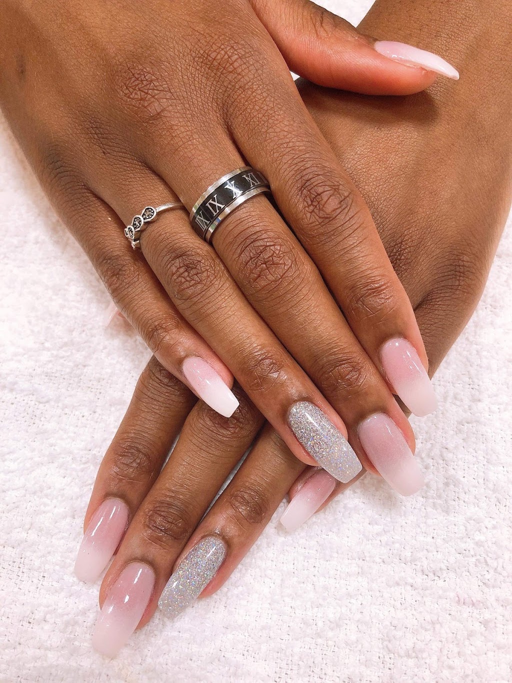 Nice One Nails | 9465 Mississauga Rd #7, Brampton, ON L6X 0B3, Canada | Phone: (905) 454-3229
