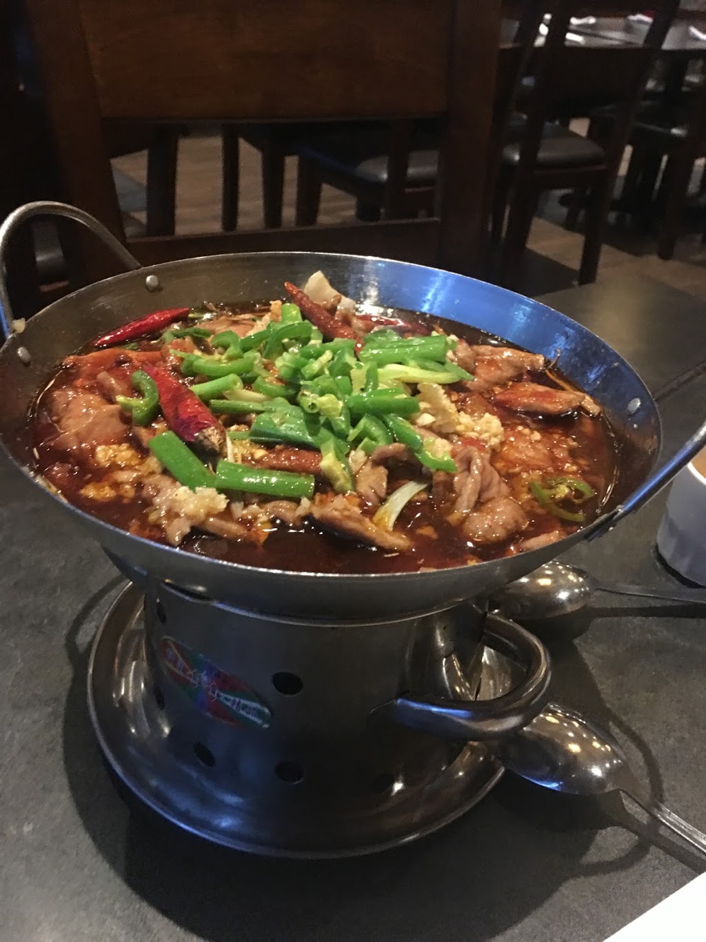 Qings Cuisine | 610 Huronia Rd, Barrie, ON L4N 9H2, Canada | Phone: (705) 503-6610