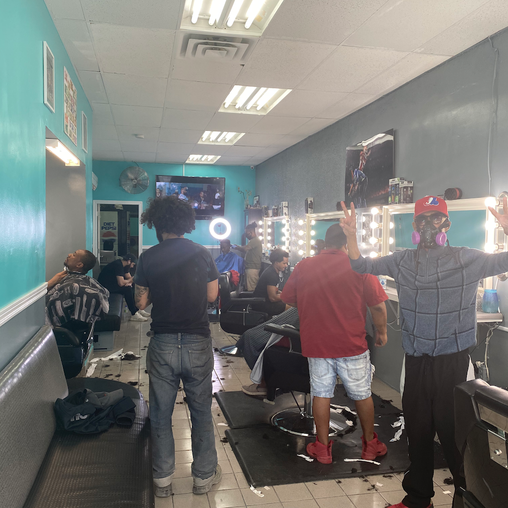 MasterFadeBarberCut | 1386 Rue Beaubien E, Montréal, QC H2G 1K9, Canada | Phone: (514) 272-0769