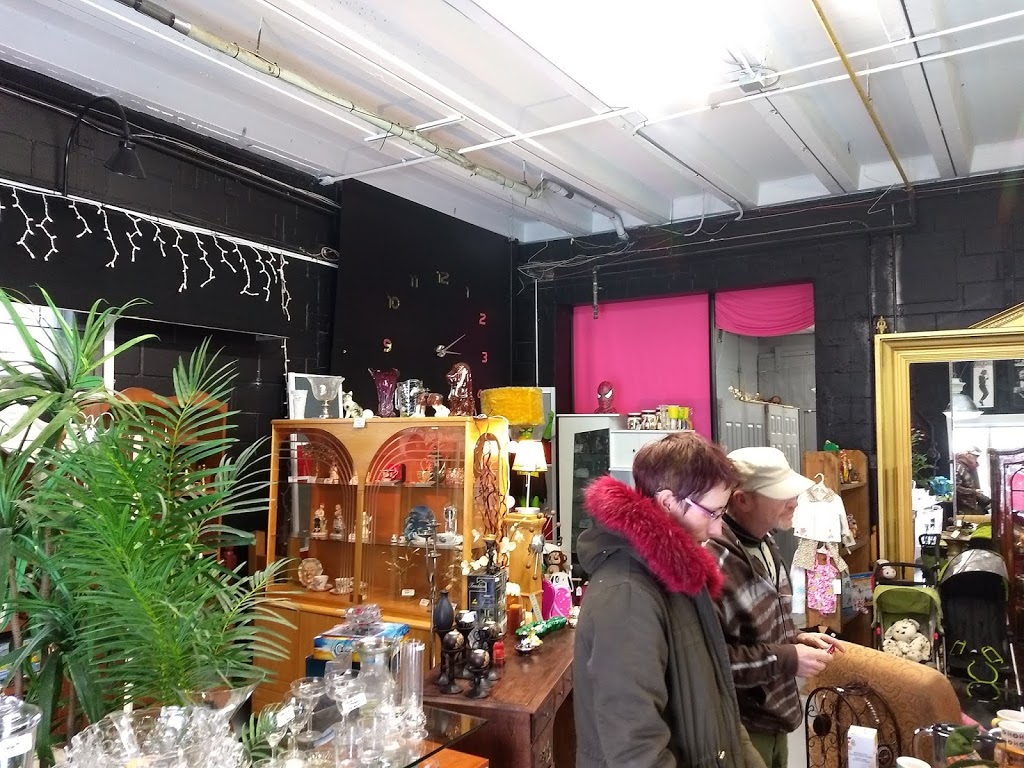 Bazar jiji | 13361 Boulevard Curé-Labelle suite2, Mirabel, QC J7J 1H1, Canada | Phone: (514) 692-8292