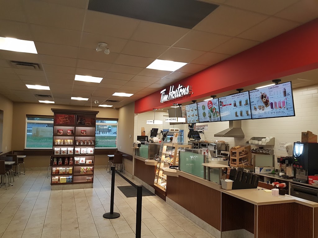 Esso | AB 2A & Hawkridge Blvd, Penhold, AB T0M 1R0, Canada | Phone: (403) 392-8501