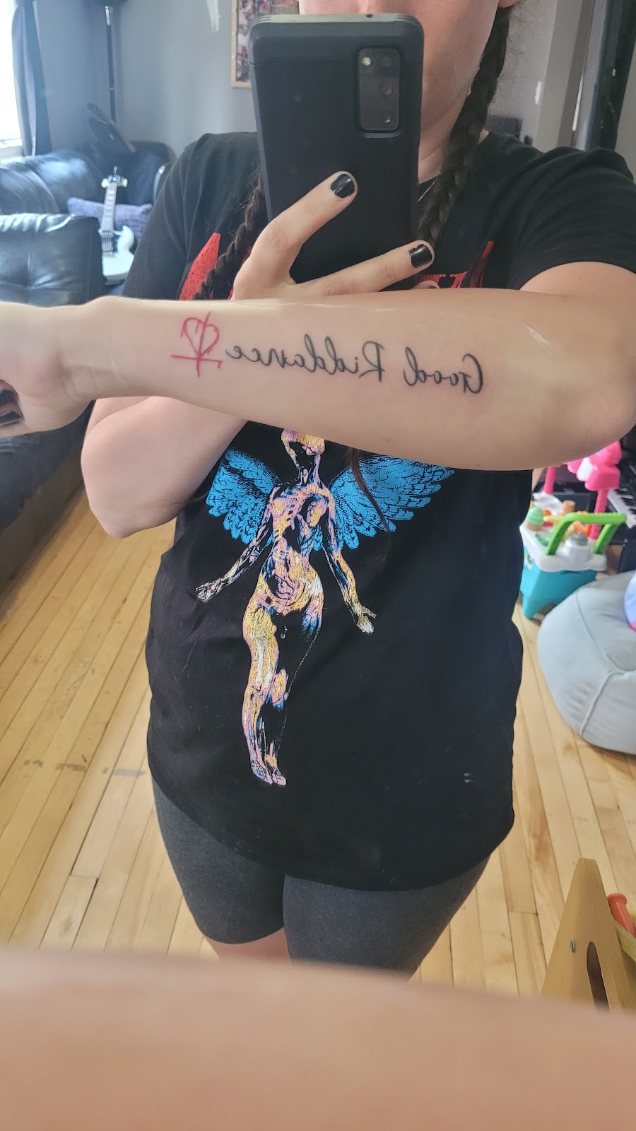 "La Santa Tattoo" | 50-A Av. Sainte-Anne, Pointe-Claire, QC H9S 4P8, Canada | Phone: (514) 500-3932