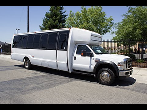 woodbridge aaayorkdale limo | 510 Rowntree Dairy Rd, Woodbridge, ON L4L 8H2, Canada | Phone: (647) 606-0172