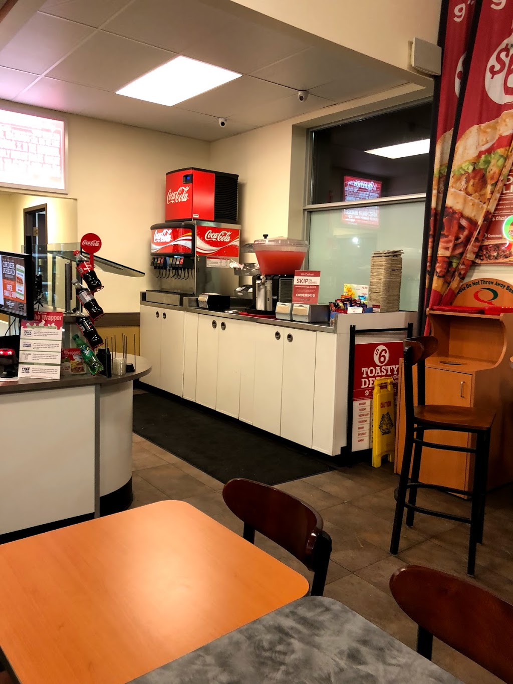 Quiznos | 223 North Service Rd W Bldg A, Oakville, ON L6M 3R2, Canada | Phone: (905) 842-3456